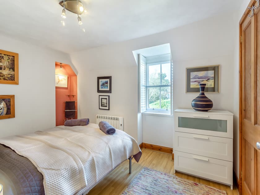 Double bedroom | Ord Cottage, Milton, near Kildary