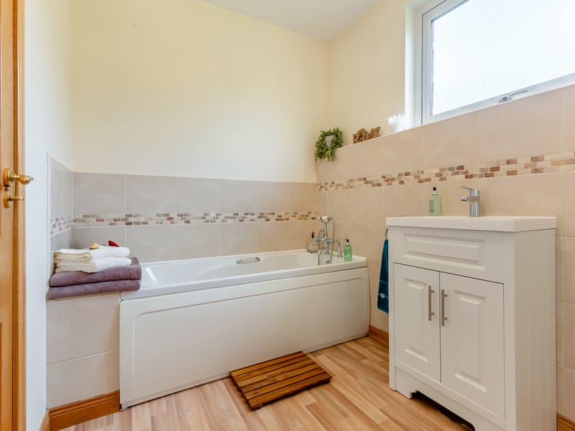 Bathroom | Bramble Cottage, Gairloch