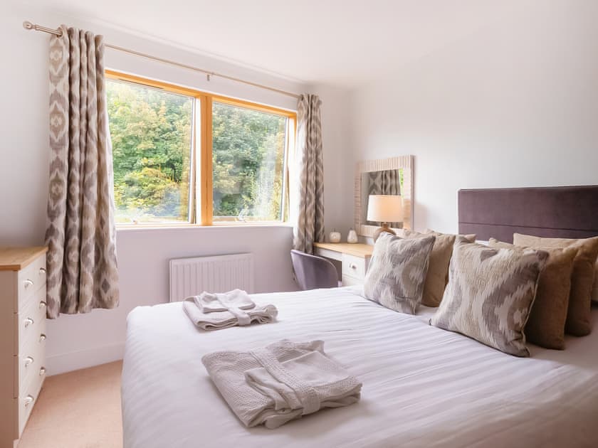 Comfortable double bedroom | North Bay Sands Apartment 2 - North Bay Sands Apartments, Scarborough