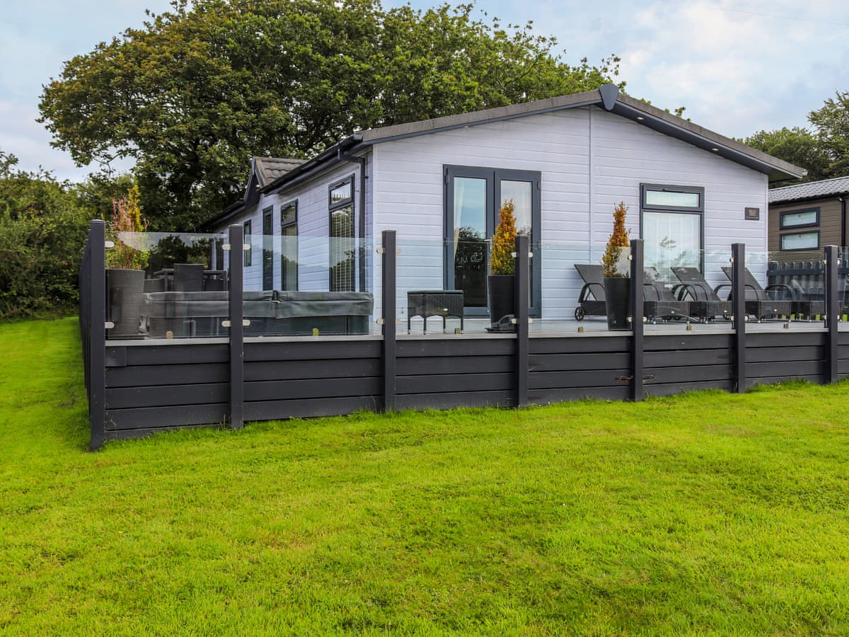 Seagrass Lodge - Holiday lodge in North Wales - Image 1