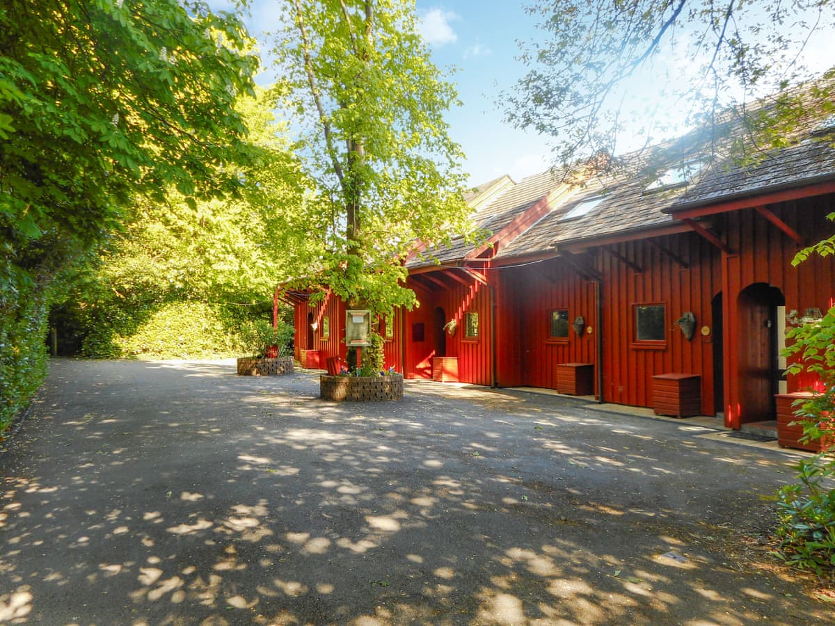 Oak Lodge - Holiday lodge in South Wales - Image 1