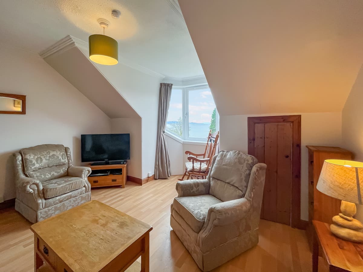 Glengilp Apartment holiday cottage near Mull