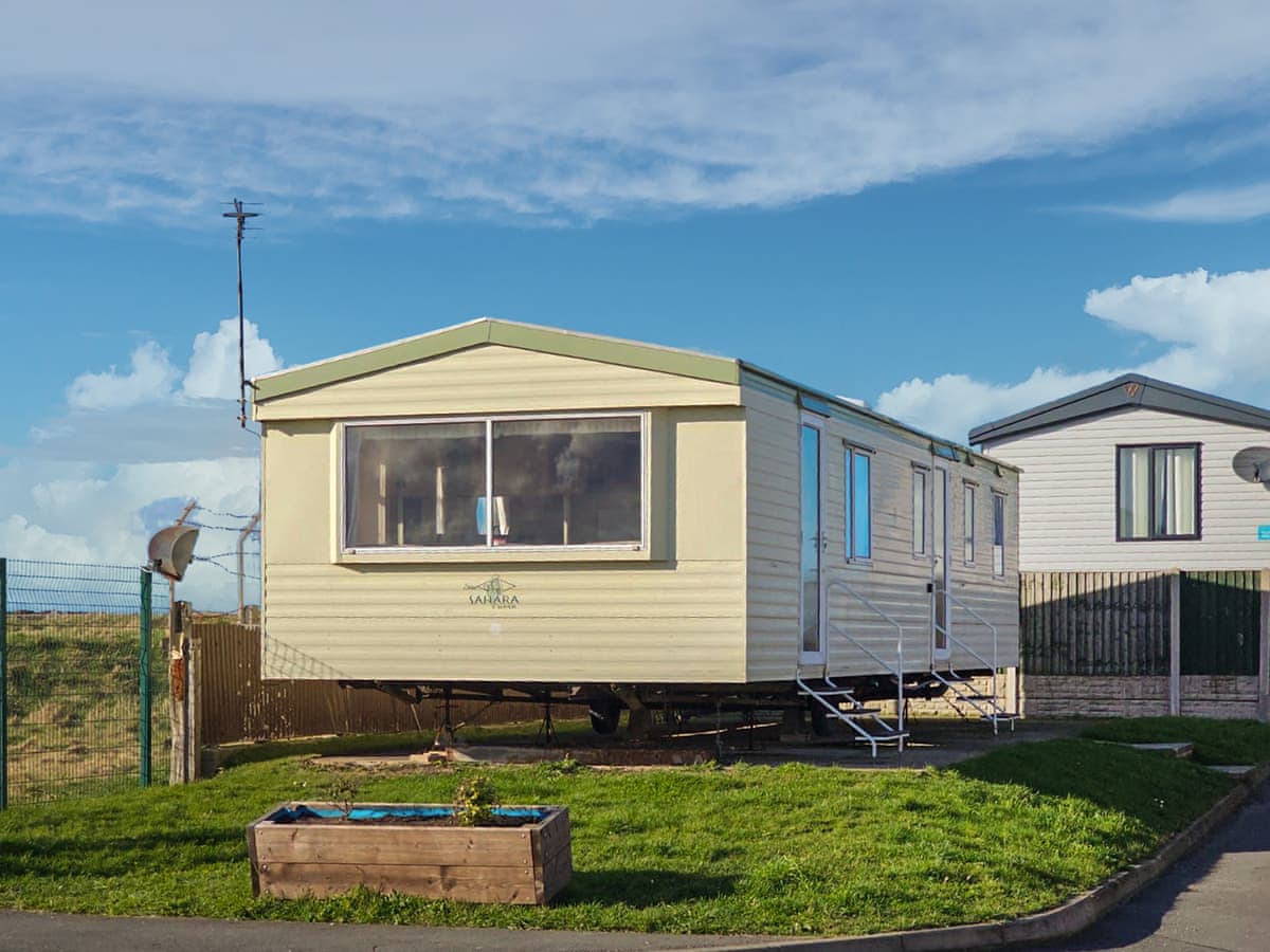 Star Lodge - Holiday Lodge in North Wales - Image 1