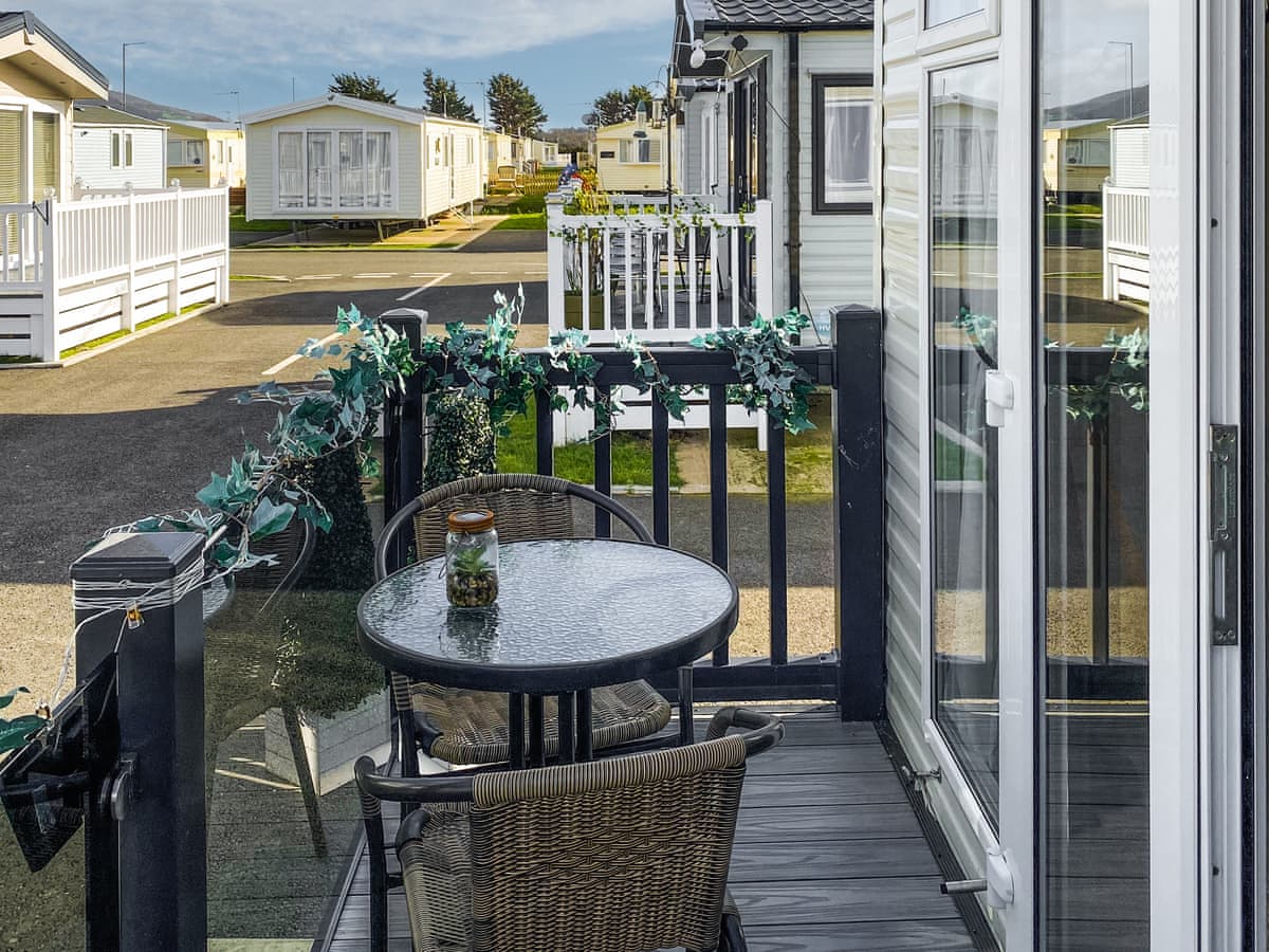 Holly's Lodge - Holiday Lodge in North Wales - Image 2