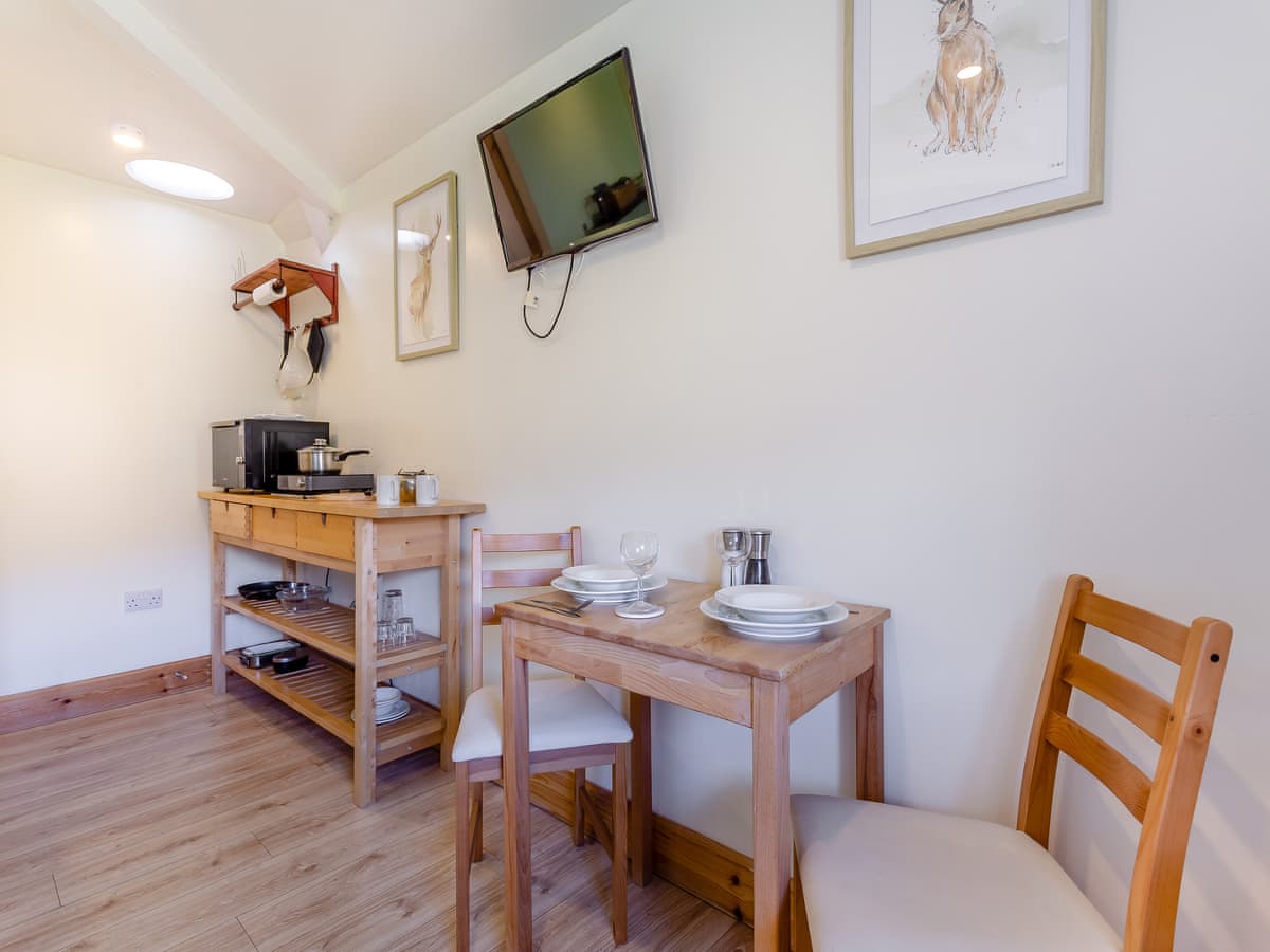 Inchnadamph Lodge Properties - Beinn Uidhe Studio Apartment - Image 4