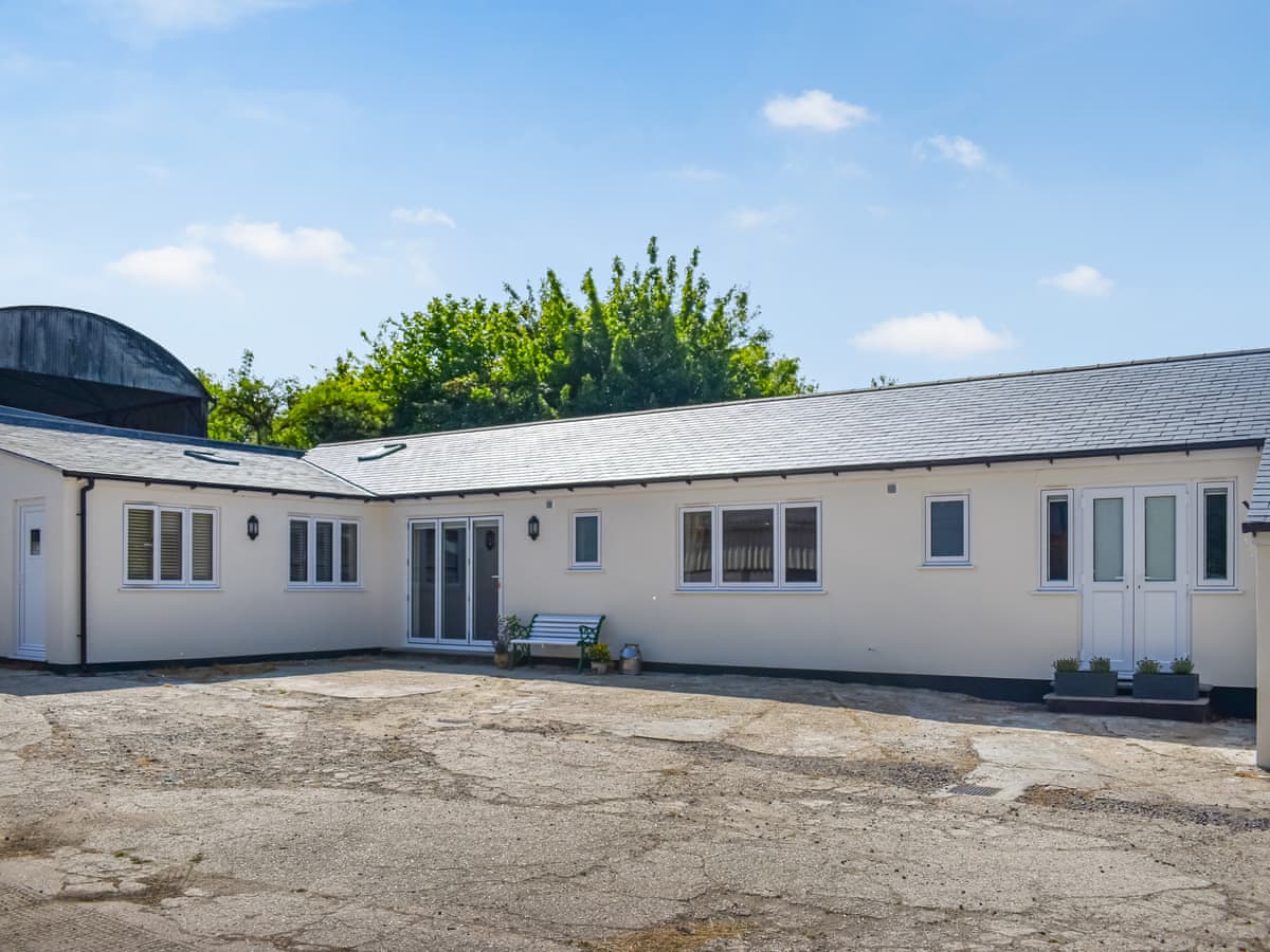 Self-catering cottages in Bettiscombe