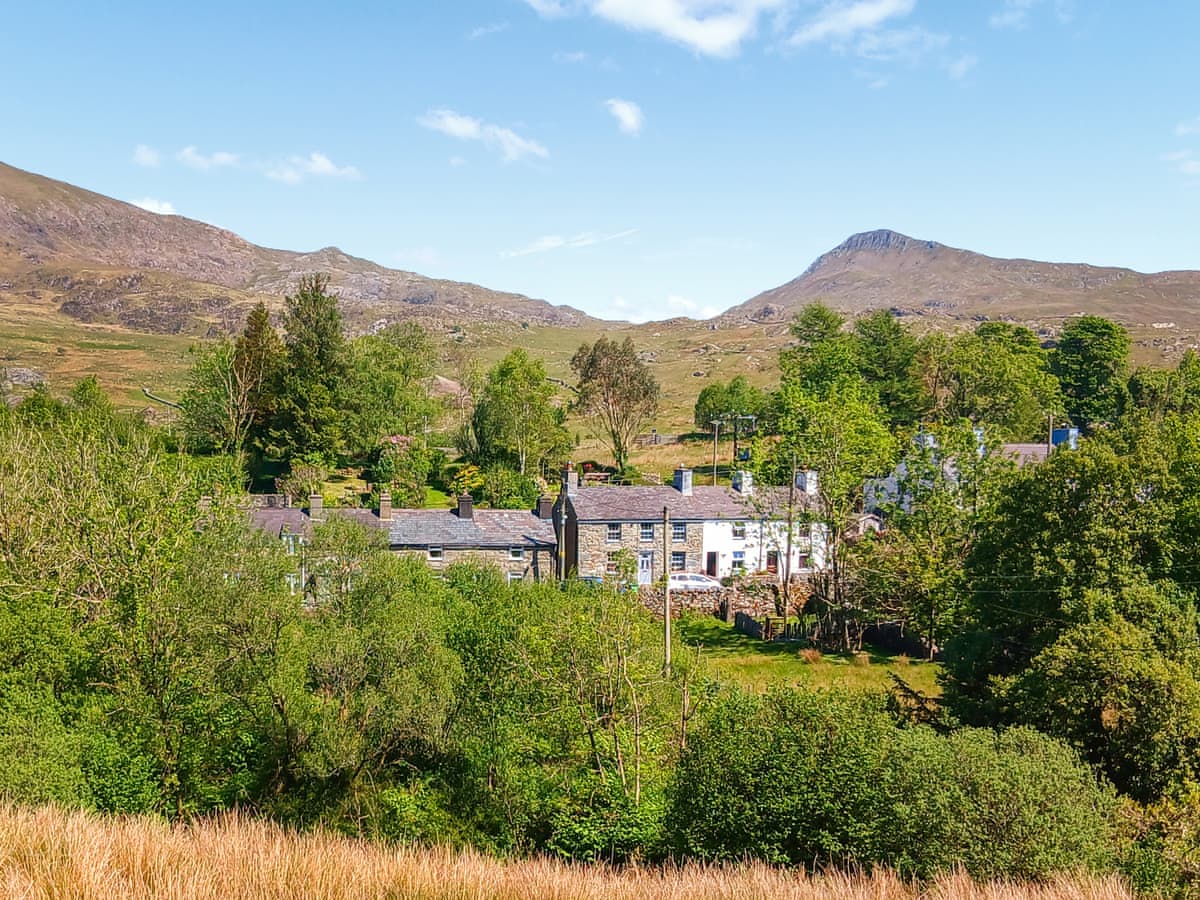 Edward Terrace Cottage