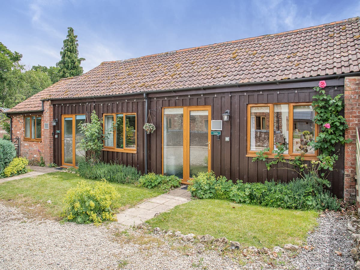 The Victorian Barn - Stable