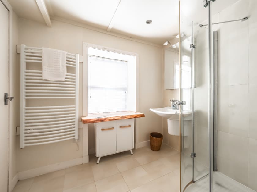Bathroom | Faodail, Plockton