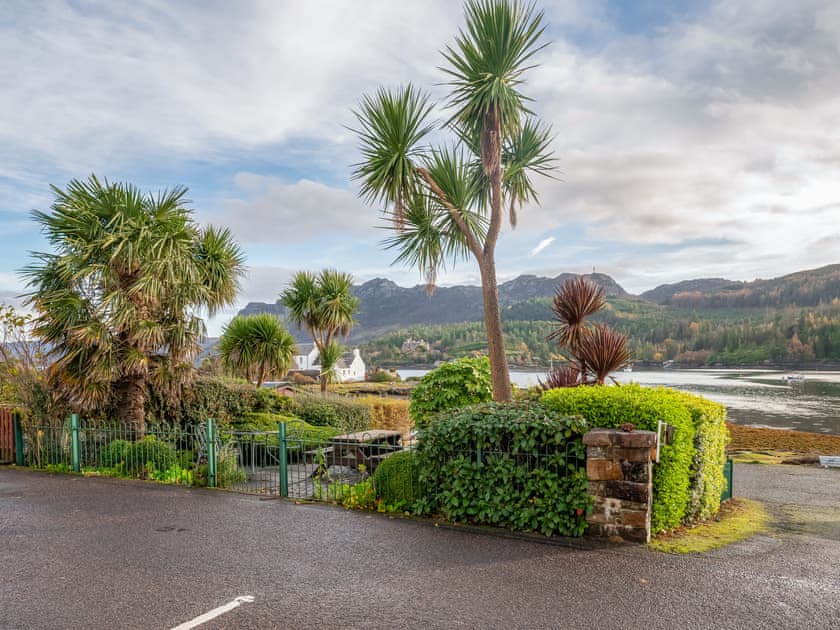 Front Garden | Faodail, Plockton