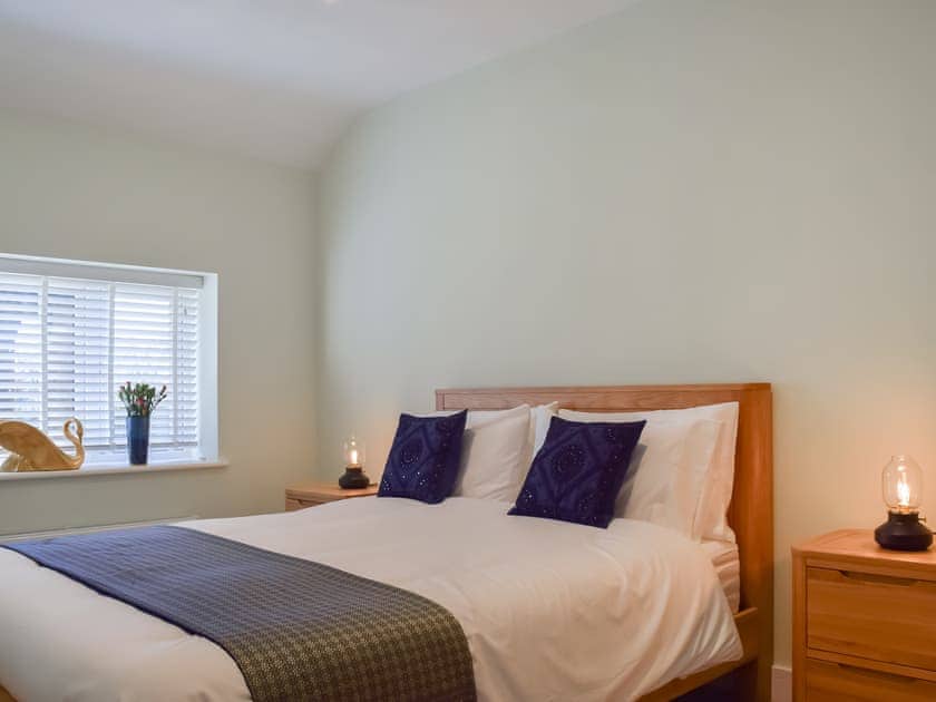 Double bedroom | Brooklands Farm Cottage, Biggleswade