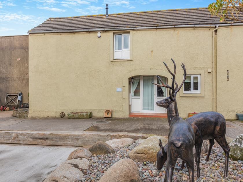 Exterior | Turnip House - Dickinson Place Holiday Cottages, Allonby