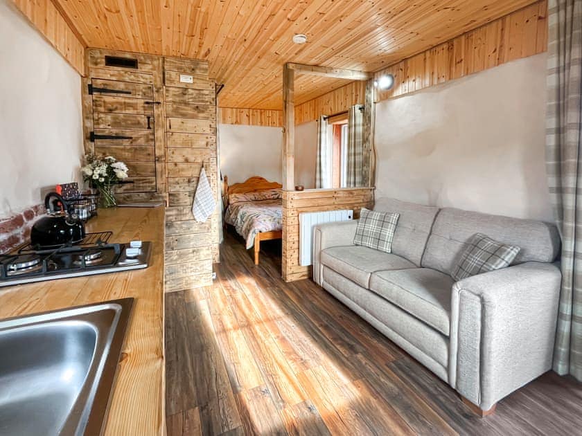 Living area | Willow Bale Cabin - Straw Bale Cabins, Dallas