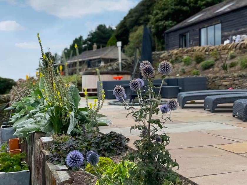 Outdoor | Shutlingsloe - Higher Capstone Farm Cottages, Mellor, near Marple