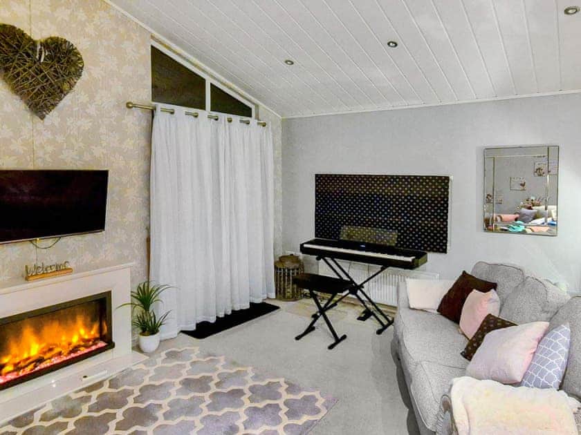 Living area | Ocean Retreat Lodge, Corton, near Lowestoft