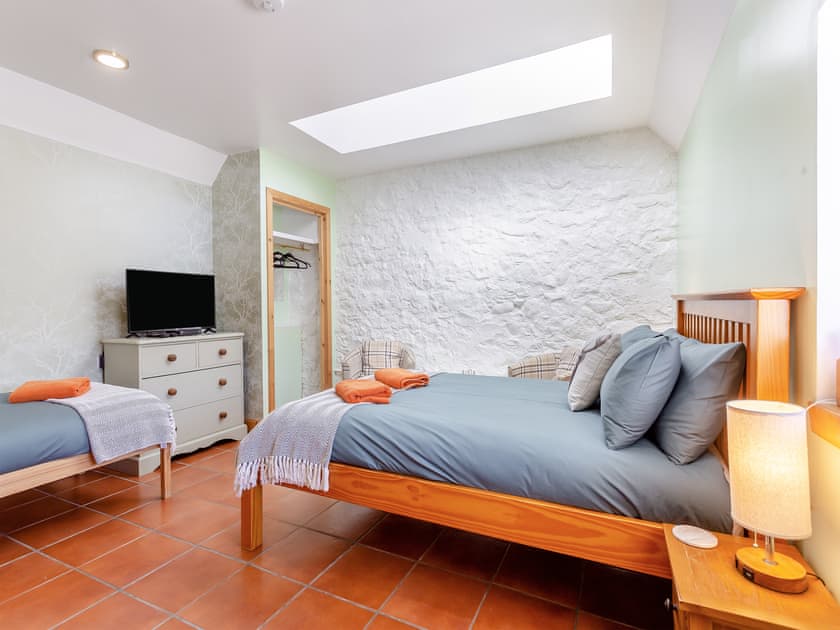 Studio | Canisp Studio Apartment - Inchnadamph Lodge Properties, Inchnadamph, near Lochinver