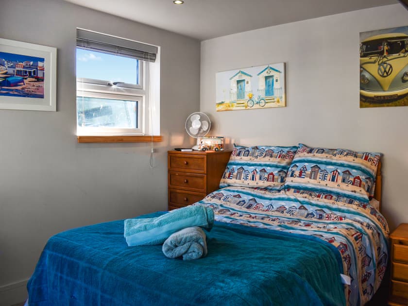 Double bedroom | Rosebud Beach Hut, Otterham, near Boscastle