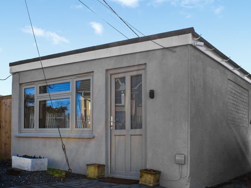 Exterior | Rosebud Beach Hut, Otterham, near Boscastle