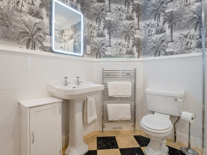 Bathroom | Piersland Mews, Troon