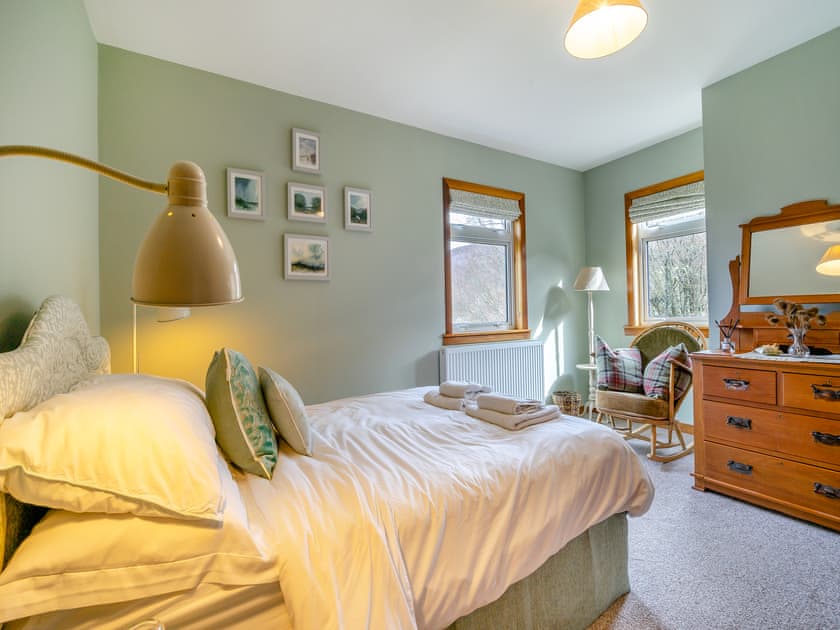 Double bedroom | Clunie Dam Lodge, Loch Tummel