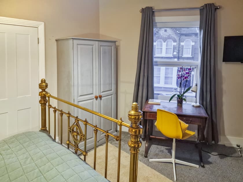 Double bedroom | The Bean Flat, Wimbledon