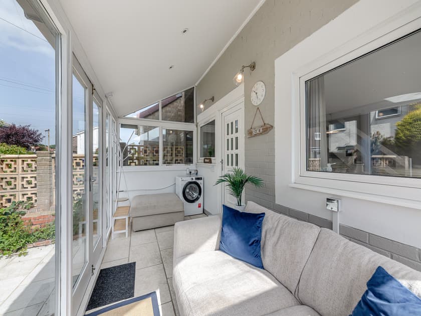 Conservatory | Water’s Edge Holiday Home, Beadnell