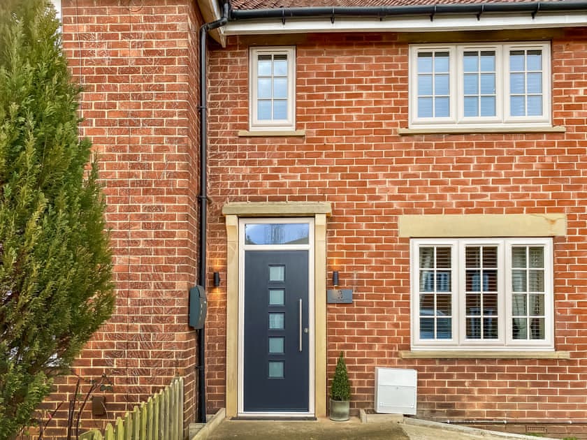 Exterior | Lily Pad, Helmsley