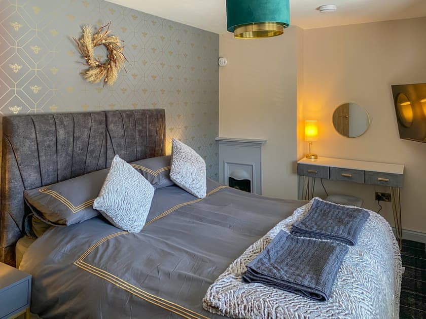 Double bedroom | Lily Pad, Helmsley