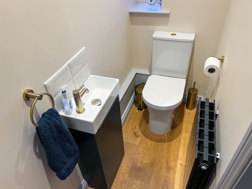 Bathroom | Lily Pad, Helmsley