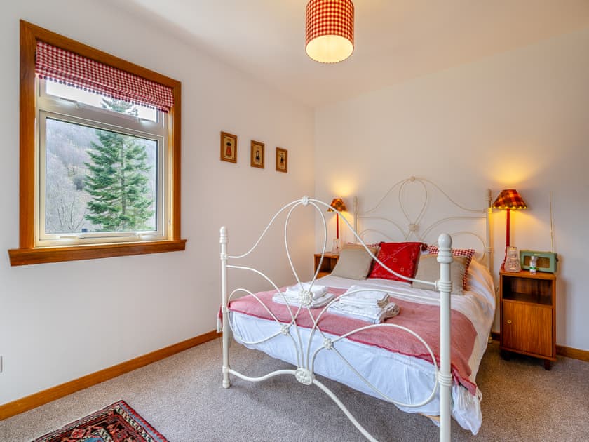 Double bedroom | Clunie Dam Lodge, Loch Tummel