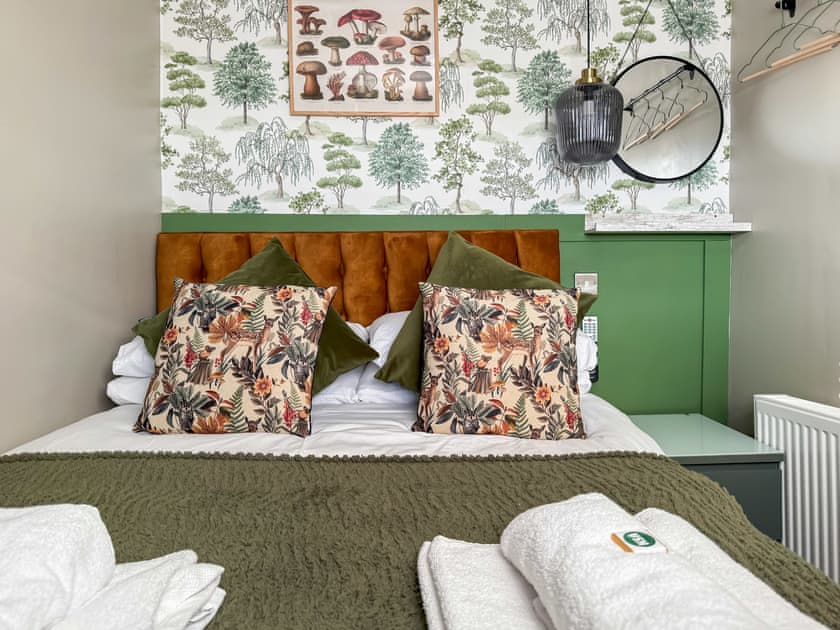 Double bedroom | KILEX HOUSE, Bedlinog, Treharris, Merthyr Tydfil, Wales
