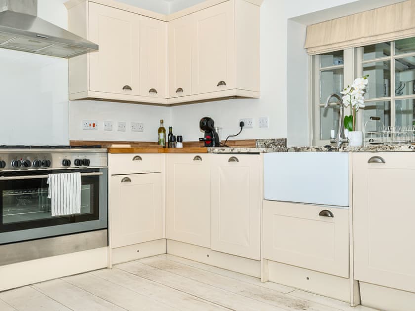 Kitchen | Brookpit Cottage, Climping, near Littlehampton