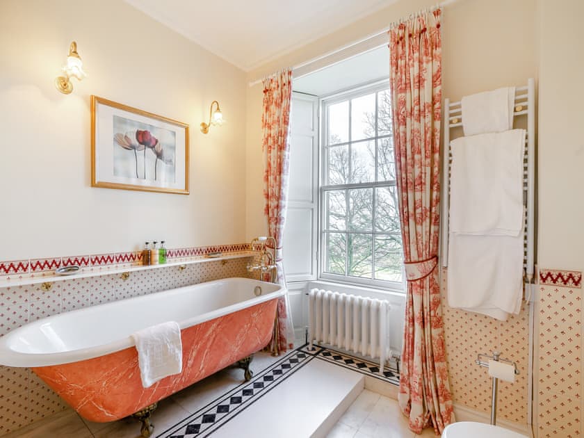 Bathroom | Ladywell House, Ladywell House