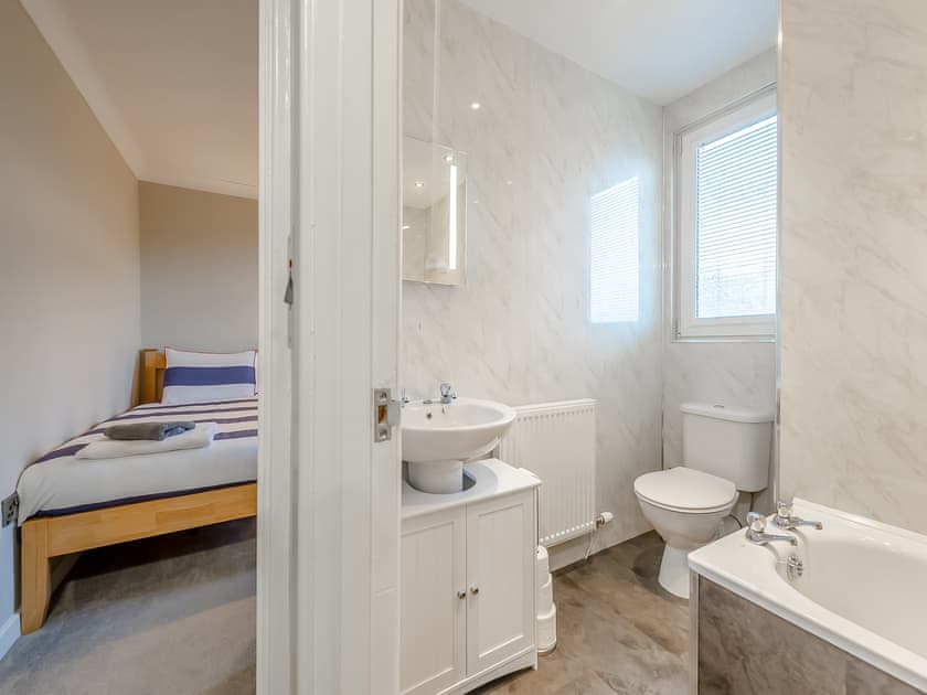 Bathroom | Bettys cottage, New Quay