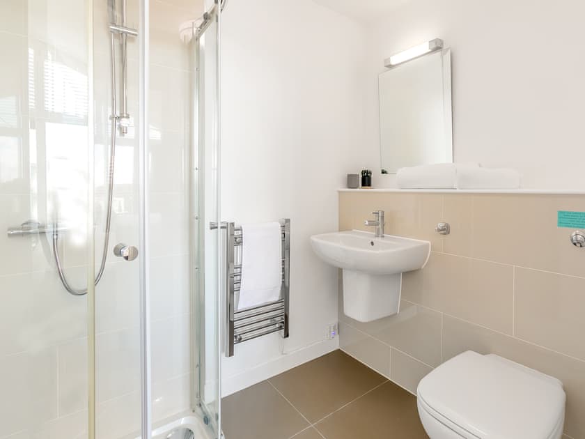 Bathroom | Lodge 65 Una - St Ives Resort, Carbis Bay, near St Ives