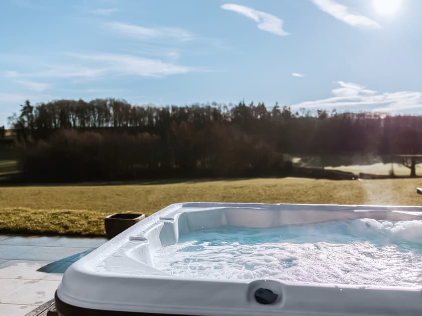 Hot tub | Copper Beech Cottage, Welshpool