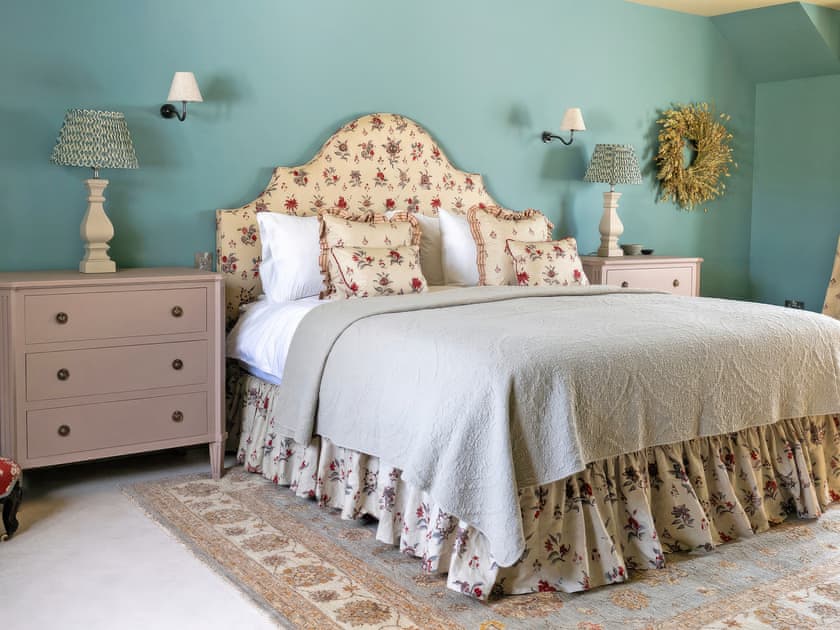 Double bedroom | Gwithian House, Pendoggett, near Port Isaac 