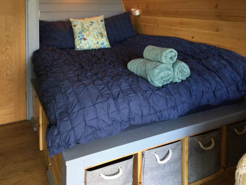 Double bedroom | Bracken Pod - Cluaran Pods, Connel, near Oban