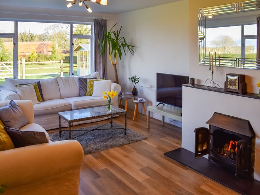 Living area | Larks Rise, Weston Longville