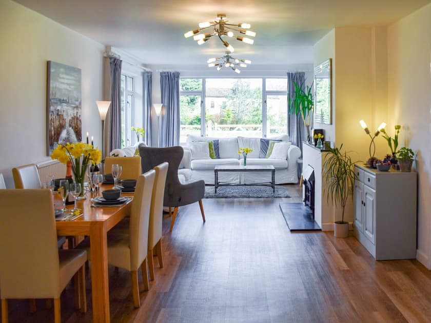 Open plan living space | Larks Rise, Weston Longville