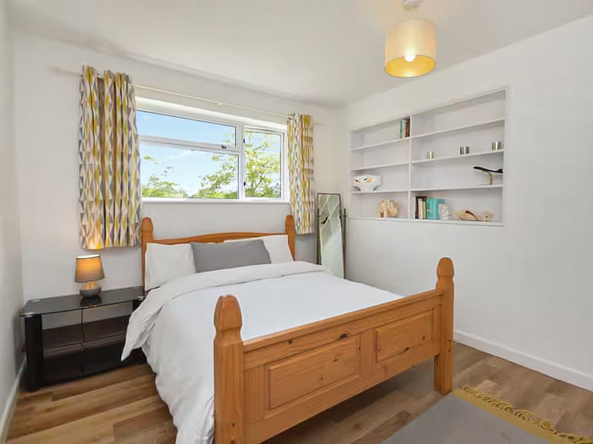 Double bedroom | Larks Rise, Weston Longville