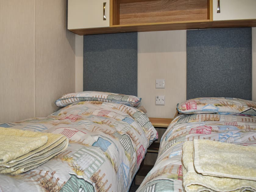 Twin bedroom | Unit 44, Kelling Heath, near Holt