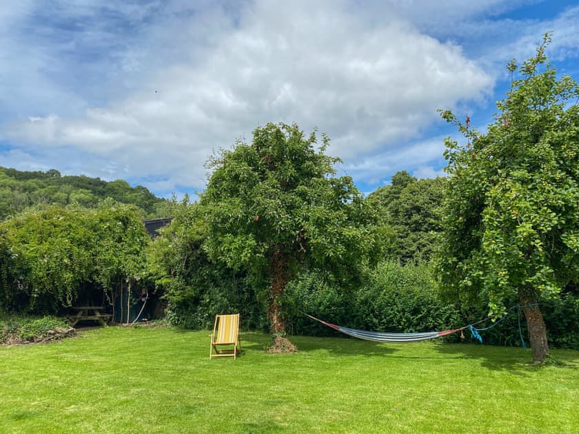 Malt House has a large enclosed garden | Malt House, Skenfrith, near Monmouth