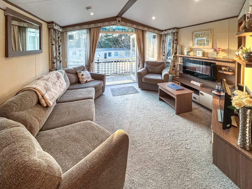 Living area | 5 Pine Rise, Poole