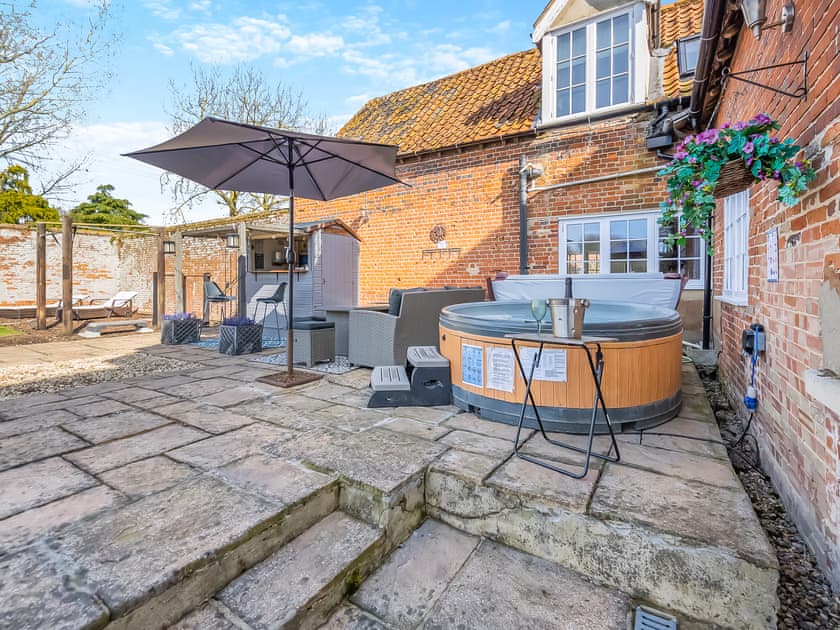 Outdoor seating area  | Middle Farm, East Harling, near Thetford