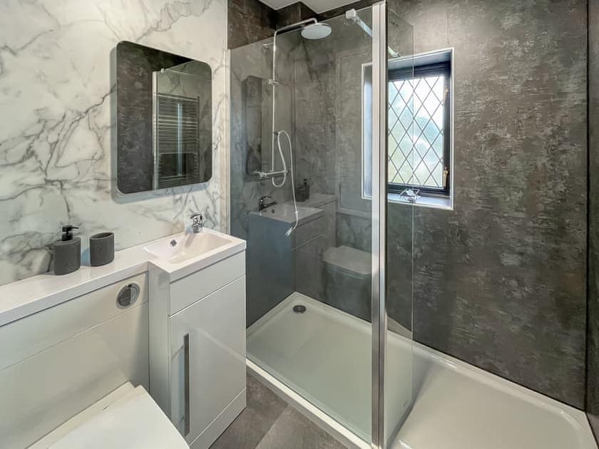 Bathroom | Hindsgarth, Keswick