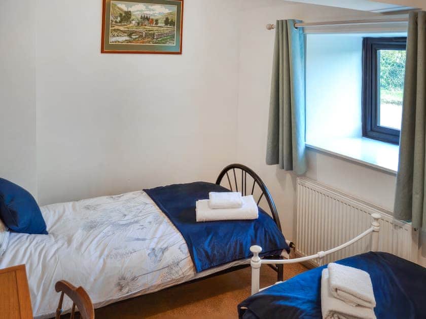 Twin bedroom | Angerton Cottage, Carlisle