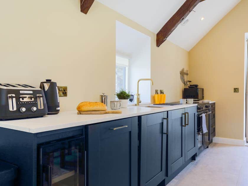 Kitchen | The Byre - Barn Escapes, Ilfracombe