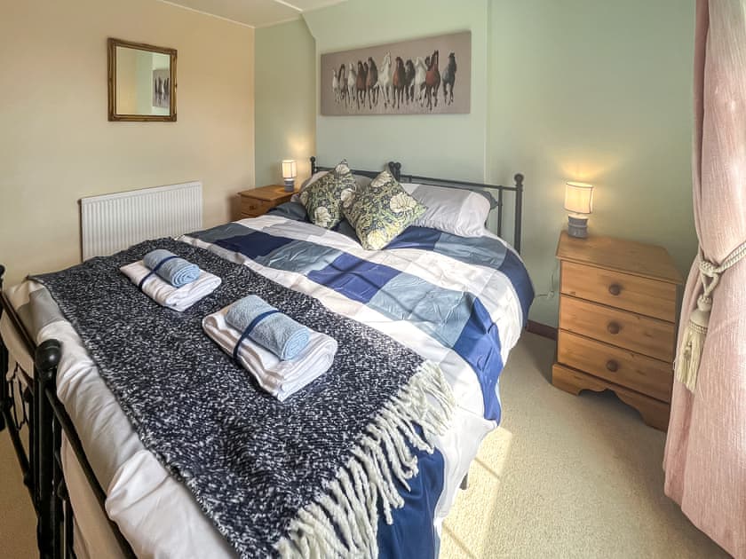 Double bedroom | The Olde Cottage, Hythe