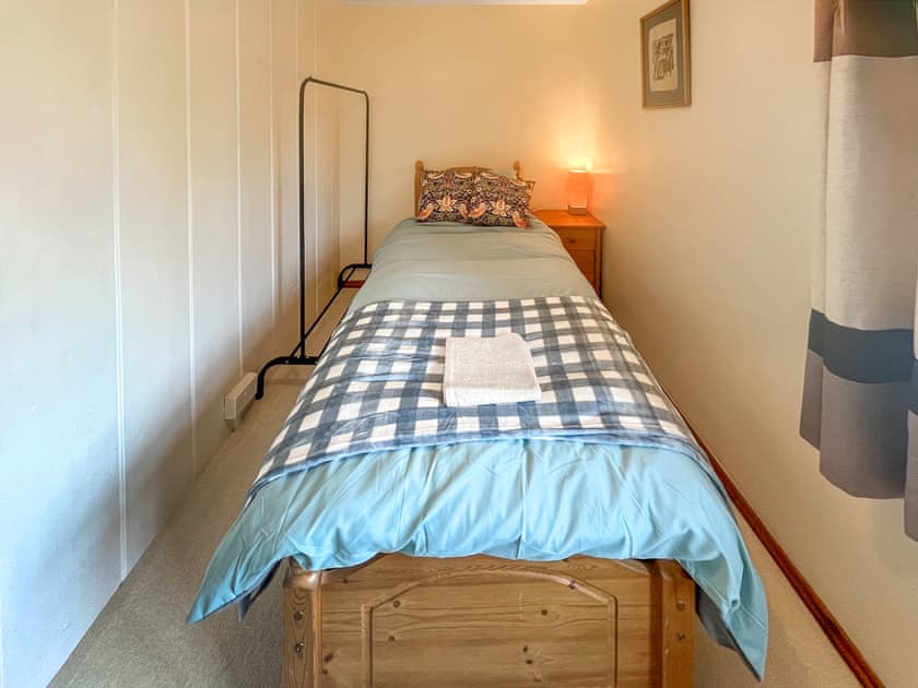 Double bedroom | The Olde Cottage, Hythe